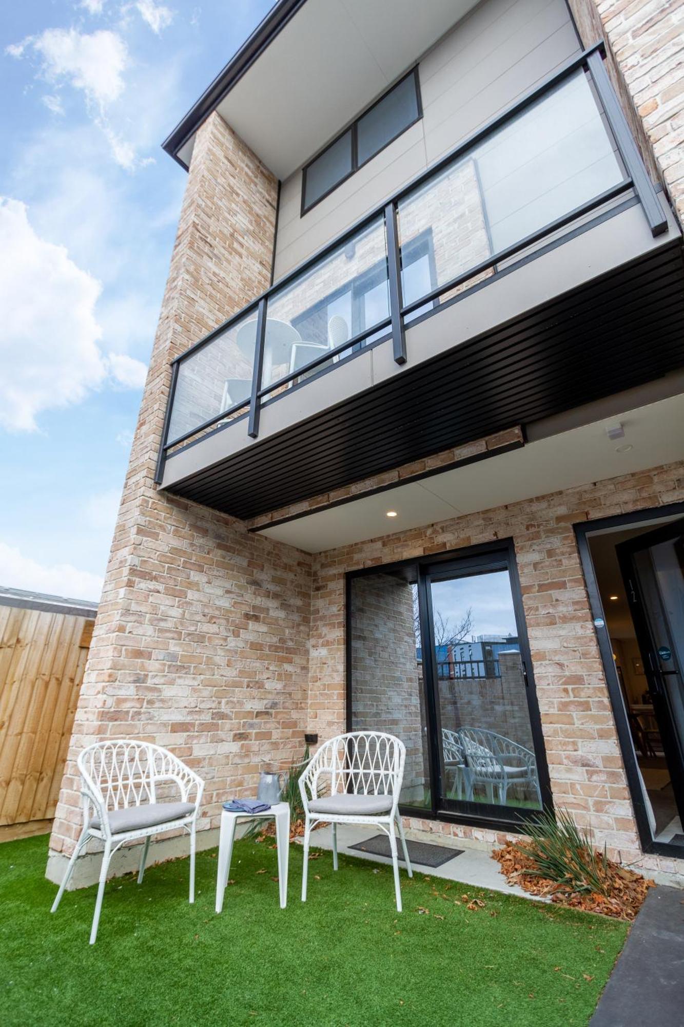 Stylish Central City Townhouse Next To Little High 크라이스트처치 외부 사진
