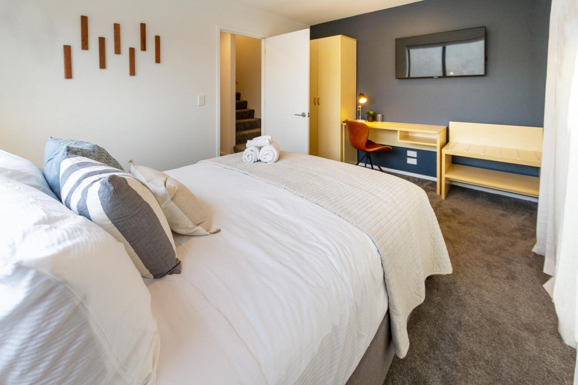 Stylish Central City Townhouse Next To Little High 크라이스트처치 외부 사진