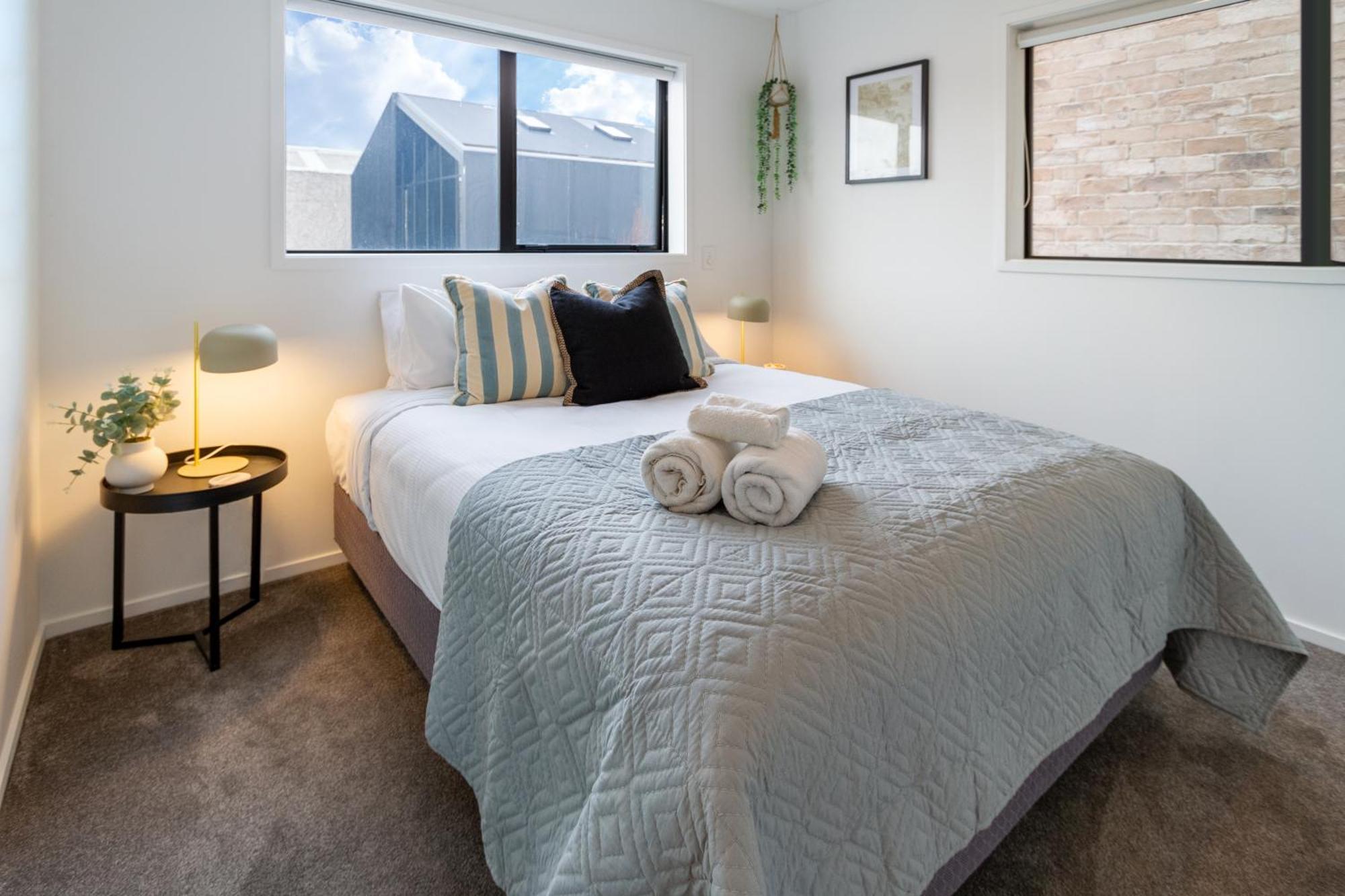Stylish Central City Townhouse Next To Little High 크라이스트처치 외부 사진