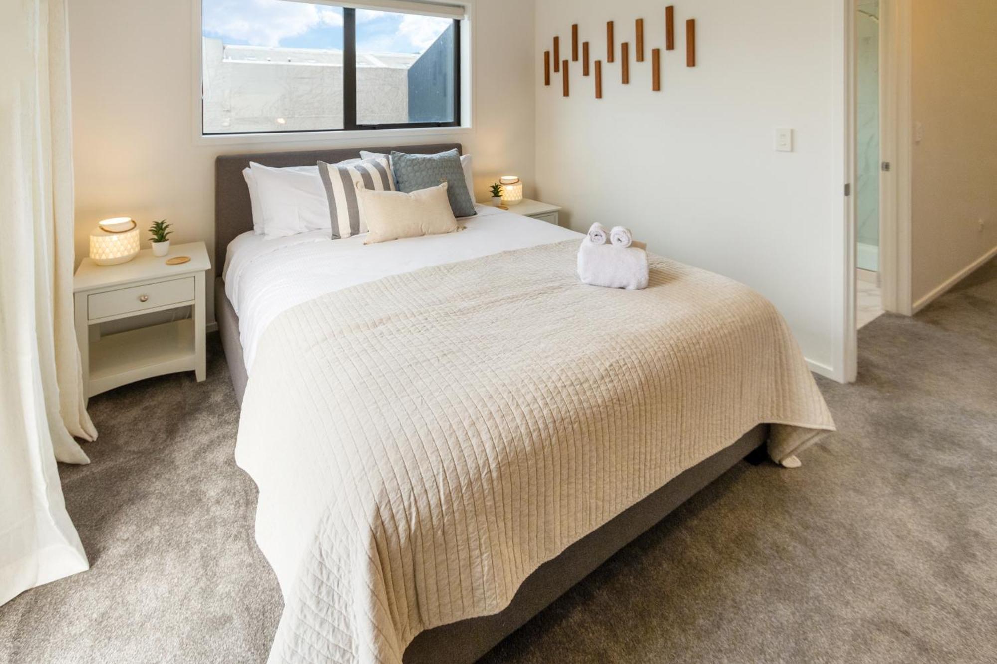 Stylish Central City Townhouse Next To Little High 크라이스트처치 외부 사진